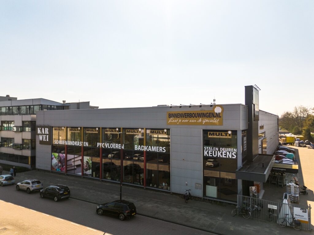 Multi keuken en bad keukenshowroom